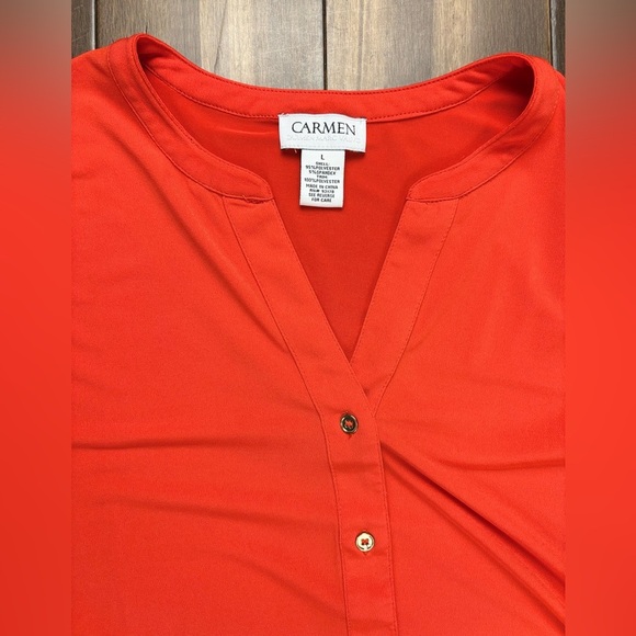 Carmen Marc Valvo Blouse size L Flowy Tank Top Sheer V Neck Satin - Picture 3 of 9